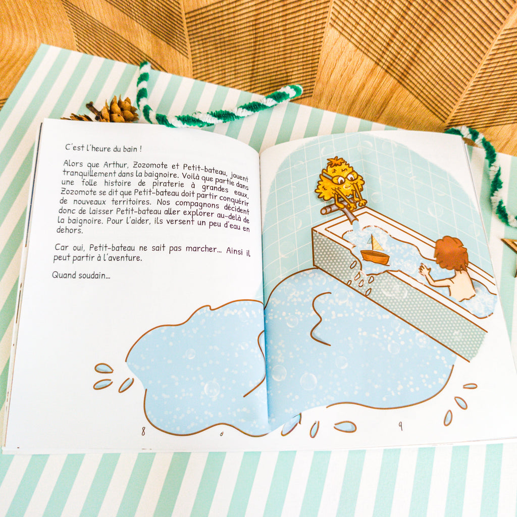 Photo d'une double page d'une livre qui raconte les bêtises d'un petit garçon et d'une momote à l'approche de Noël.